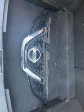 NISSAN QASHQAI GRILLE Mk2