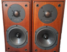 Epos M5 Bookshelf Speakers 1