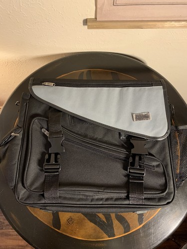Tripp lite nb1001bk brief - tripp, bag