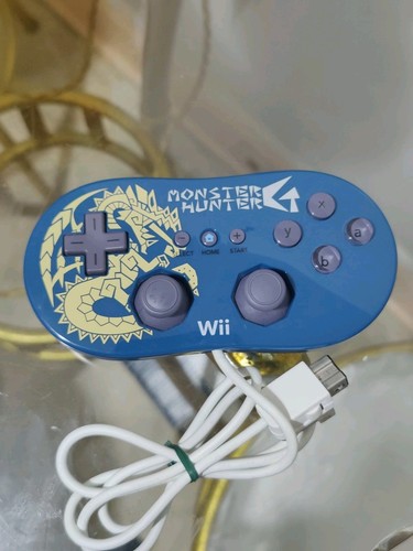 Monster hunter blue classic - monster,