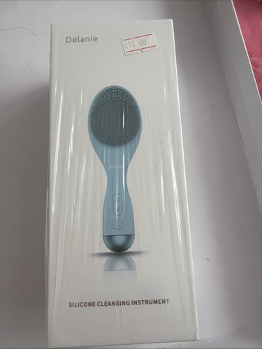 Delanie facial cleaning brush - cleaning,