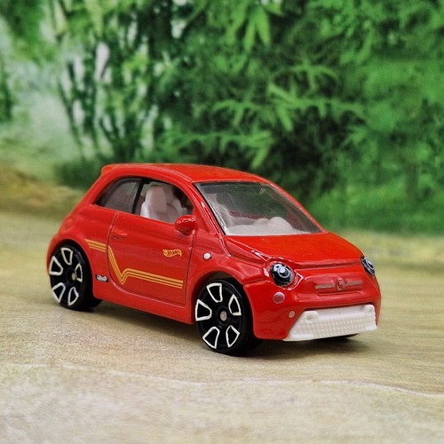 Hot wheels fiat - wheels, diecast