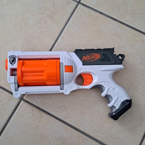 Nerf gun maverick rev - gun, n