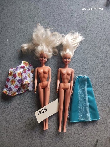 Vintage barbie dolls bundle - dolls,