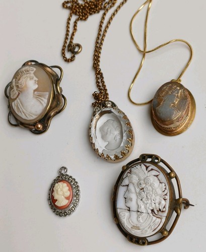 Joblot vintage cameo - joblot, brooches