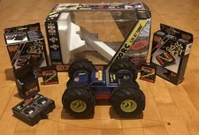 Vintage Tyco R/C 6.0V Jet Turbo with 2 Batteries Charger And Boxes