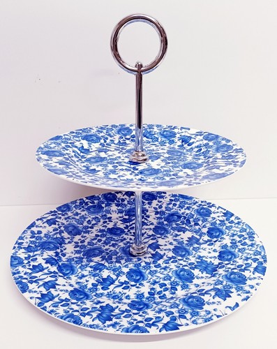 Delft blue tier cake - delft, stand