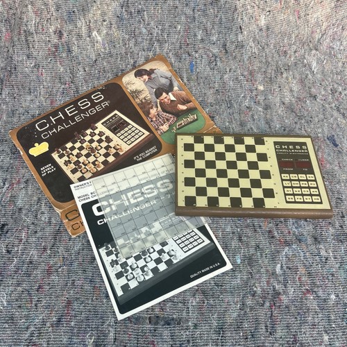 Electronic chess game - chess, by