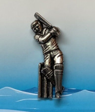 Cricketer / Cricket Silver