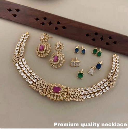 Premium necklace set