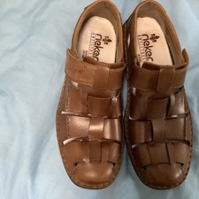 MENS RIEKER CLOSED TOE BROWN