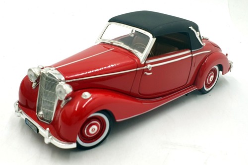 Signature scale diecast - scale,