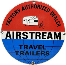 VINTAGE AIRSTREAM TRAVEL