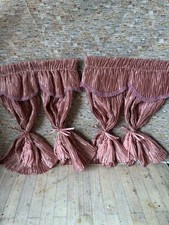 Dolls House 1/12 Scale Miniature Vintage Pair Of Fixed Pink Crinkle Curtains
