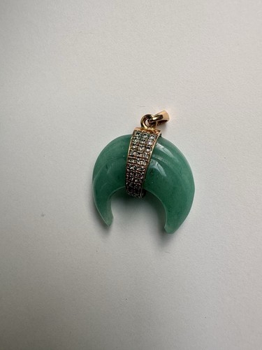 18ct yellow gold jade crescent - yellow,