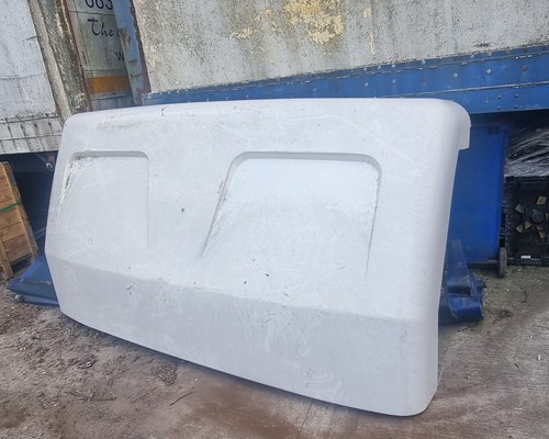 Horse box fiberglass - ,