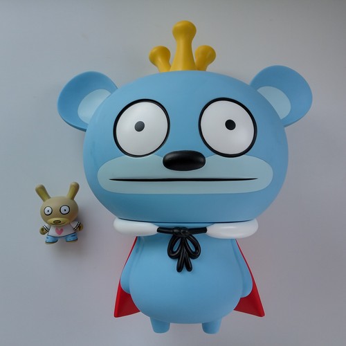 Bossy bear vinyl art - bossy,