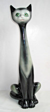Vintage ceramic Siamese cat