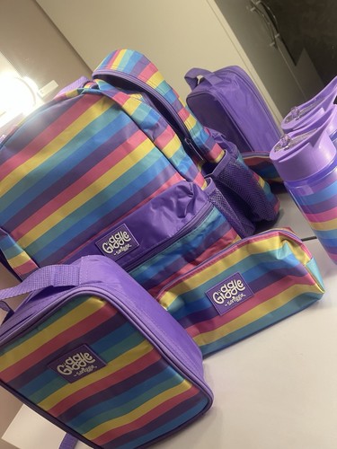 Smiggle giggle collection - giggle,