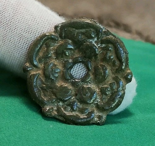 Post medieval tudor rose mount - medieval,