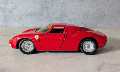 Revell scale ferrari - -,
