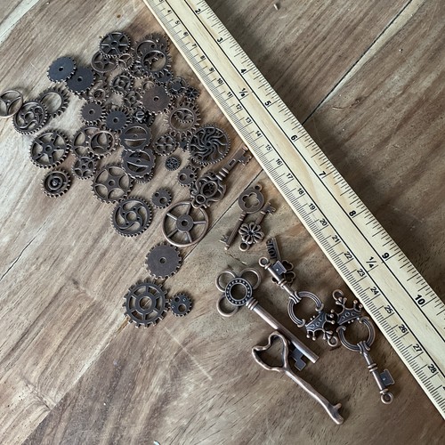 Plus cog wheel and keys - wheel,