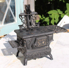 Crescent Star Miniature Cast