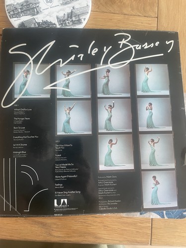 Shirley bassey love life - shirley, love,