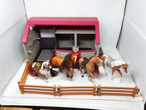Lori horse stable - lori,