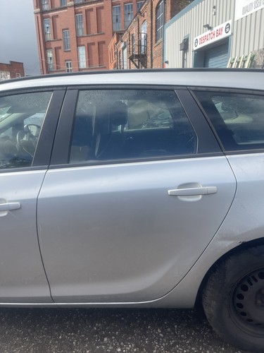 Vauxhall astra door - vauxhall,