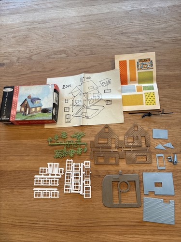 Playcraft building - playcraft:,