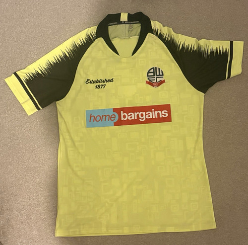 Bolton wanderers away football - bolton,