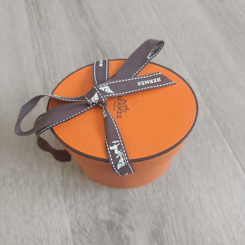 Hermes empty box oval - empty,
