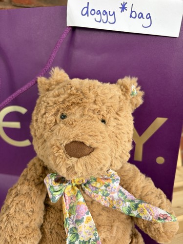 001 jellycat bartholomew bear - jellycat,