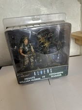 Neca Aliens Private William Hudson & Xenomorph Warrior Action Figure TPU