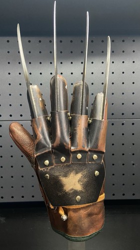 Part freddy krueger glove - 3,