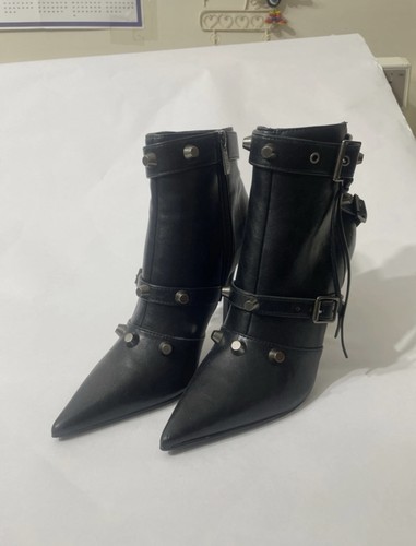 Steve madden black pointed - black,