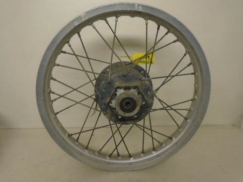 Suzuki djebel 200 - suzuki, wheel