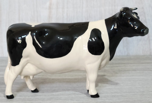 Beswick rare early friesian - rare,