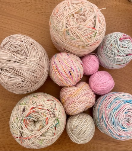 492g hand dyed 4ply - hand,