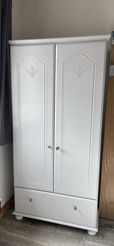 Solid wood wardrobe and set - wood, of