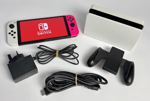 Nintendo switch oled console - nintendo,
