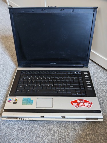 Vintage toshiba equium m70 337 - vintage,