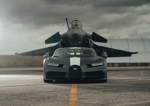 Bugatti chiron and - and, dassault