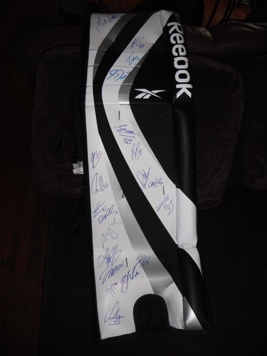 2018 winnipeg jets team signed - winnipeg,