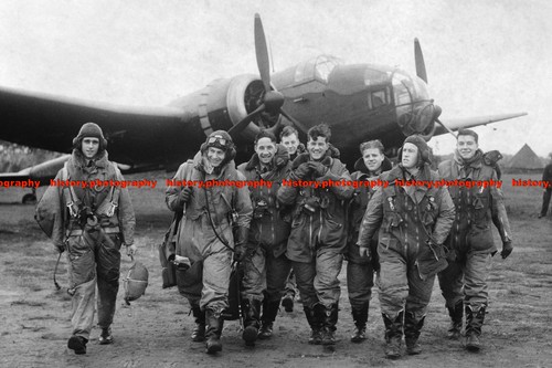 F009937 raf bomber - f009937,
