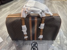 NWOT - Michael Kors Bedford
