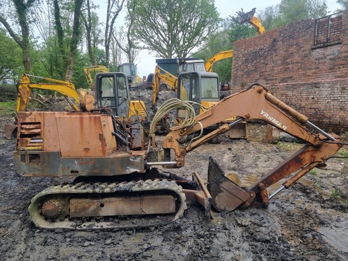Yanmar yb201 mini digger - yanmar,