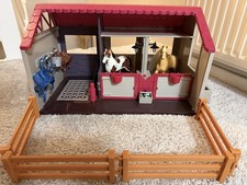 Lori Dolls Horse Barn playset