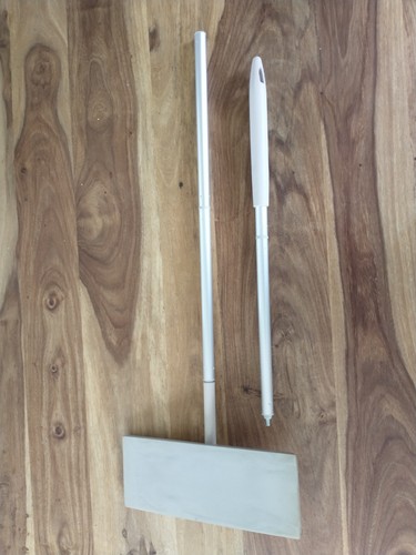 Pledge dust and floor - pledge,